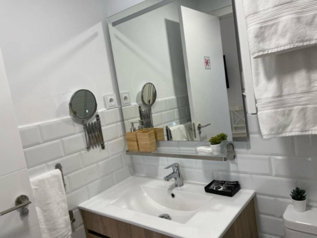 Apartamento Centrico En Madrid Eksteriør bilde